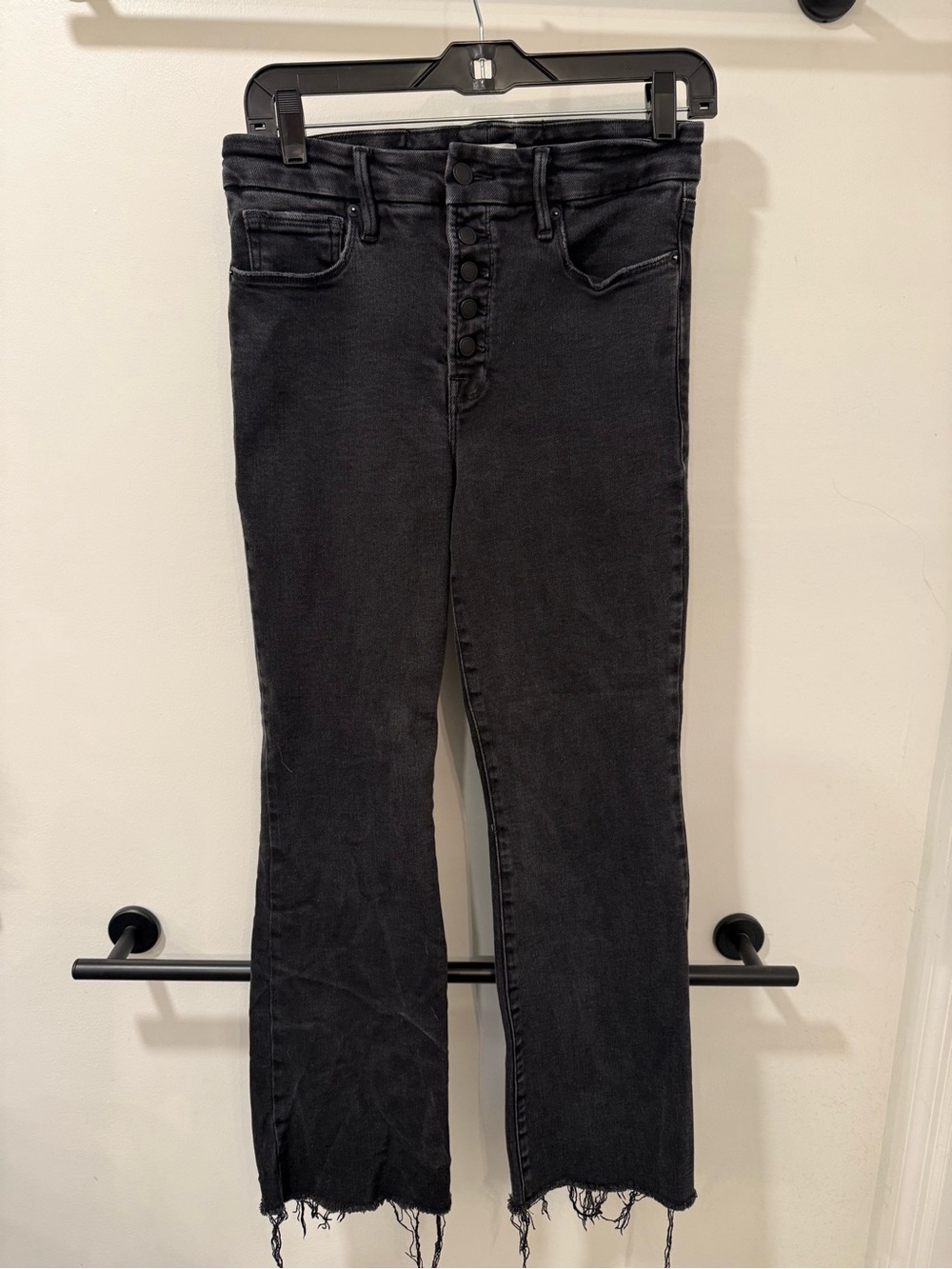 Good American Good Legs cropped Mini boot leg Button-Fly Women's Jeans size 28
